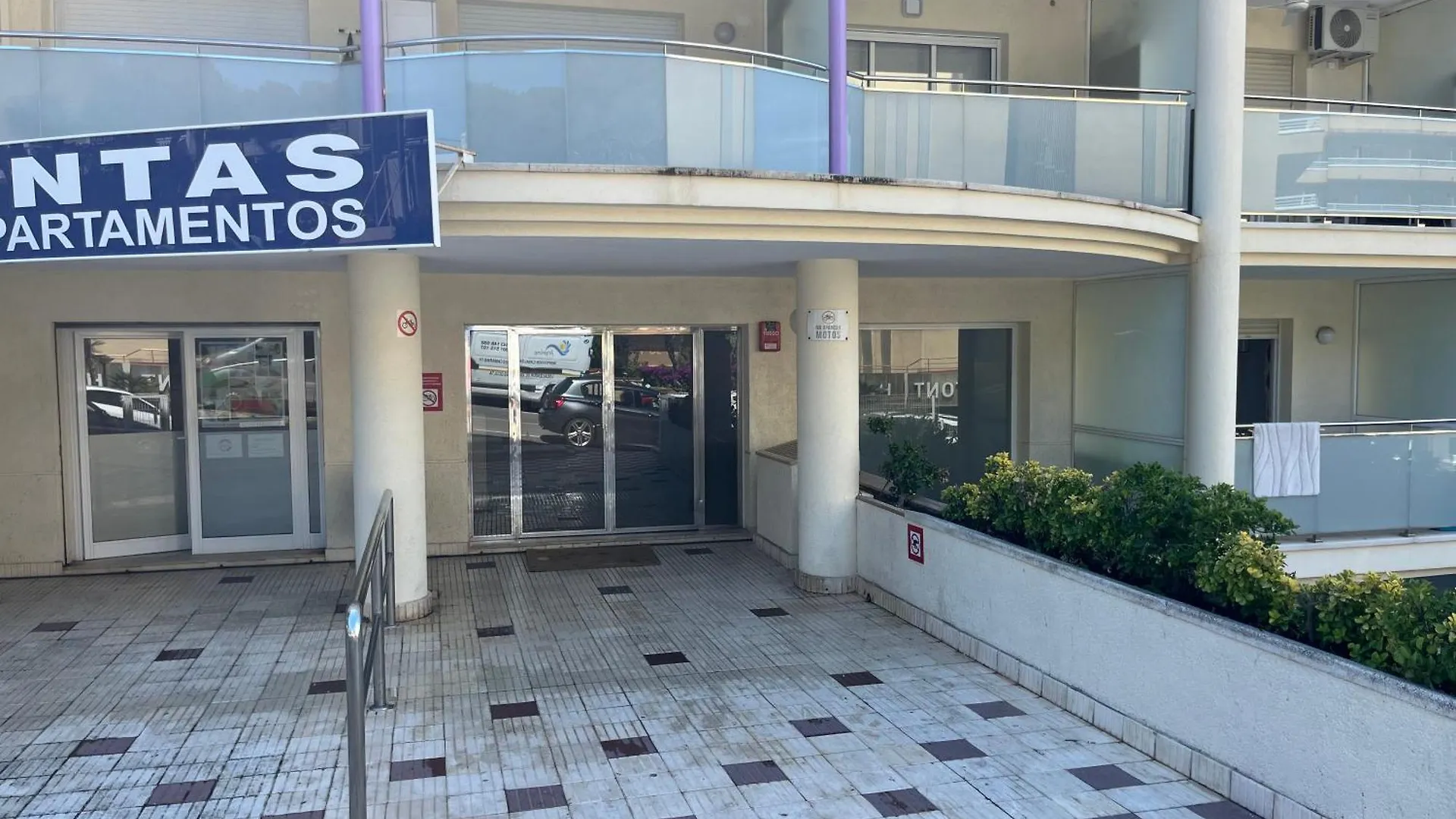 Apartment Dunes De Cap 살루